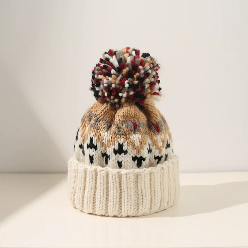 Women's Cozy Snowflake Pom Beanie
