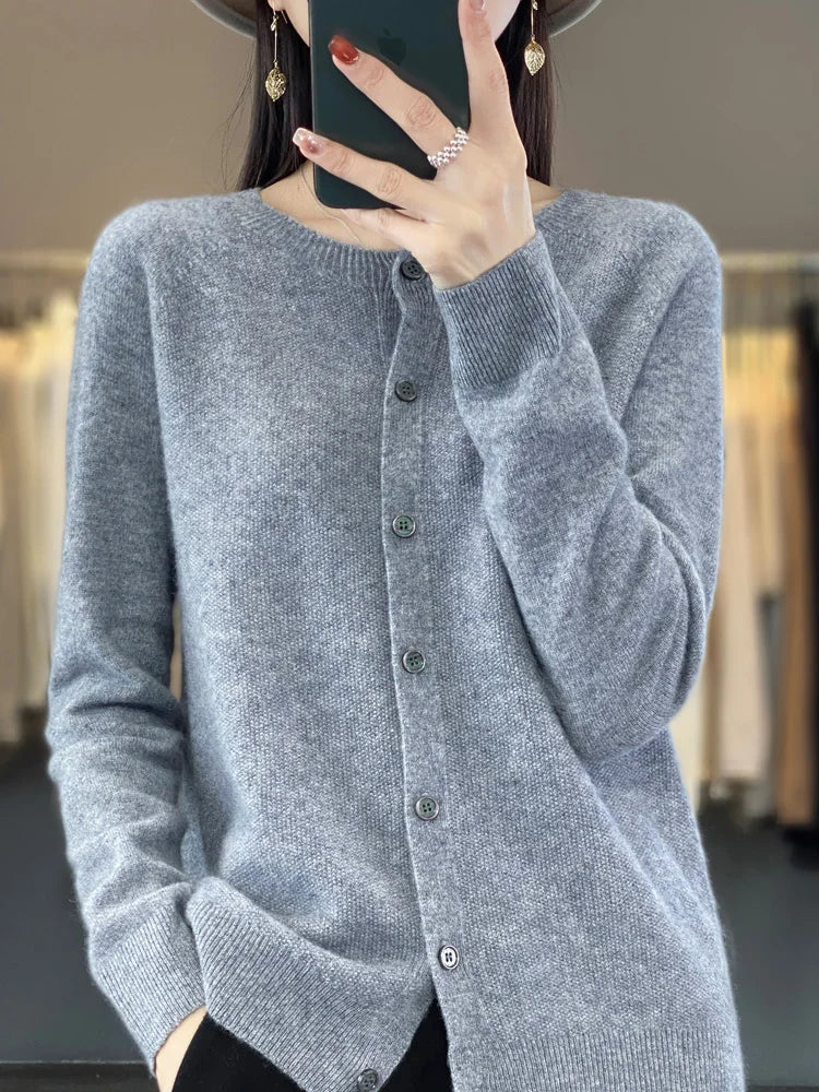 Women's Buttoned Cardigan