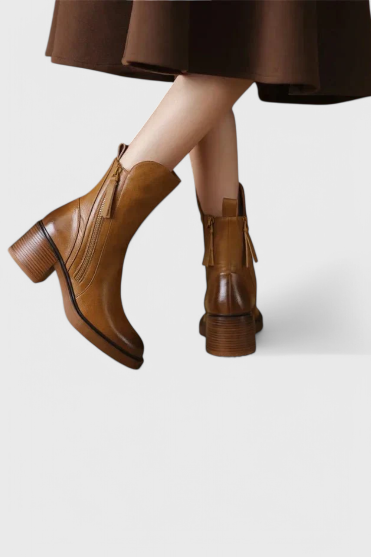 Women's Sleek Ankle Boots for Effortless Style