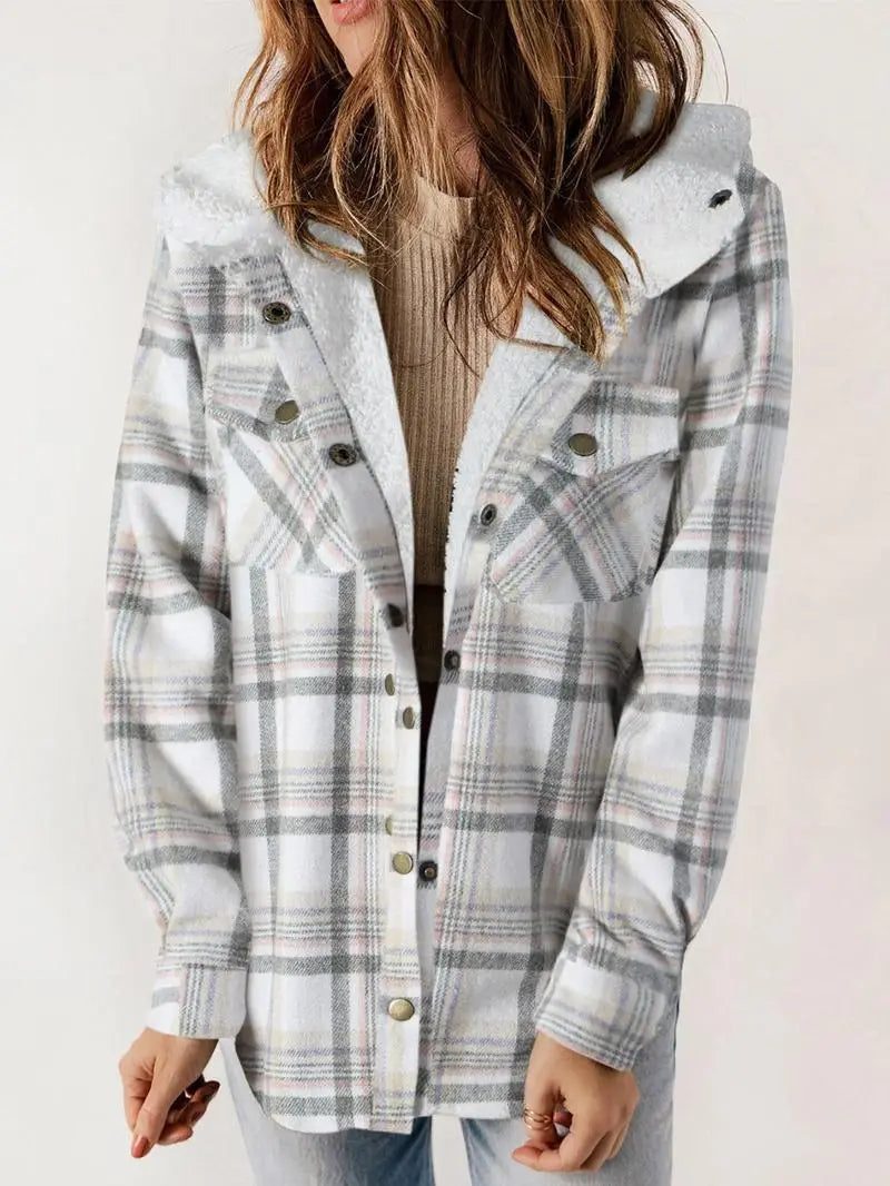 Women's Cozy Plaid Fleece-Lined Jacket