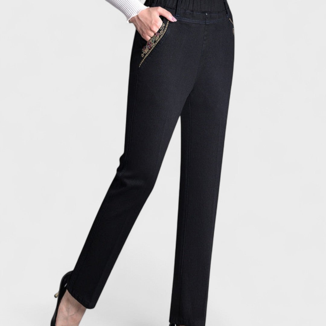 Women's Stretch Jeans with Side Pockets and Elastic Waist
