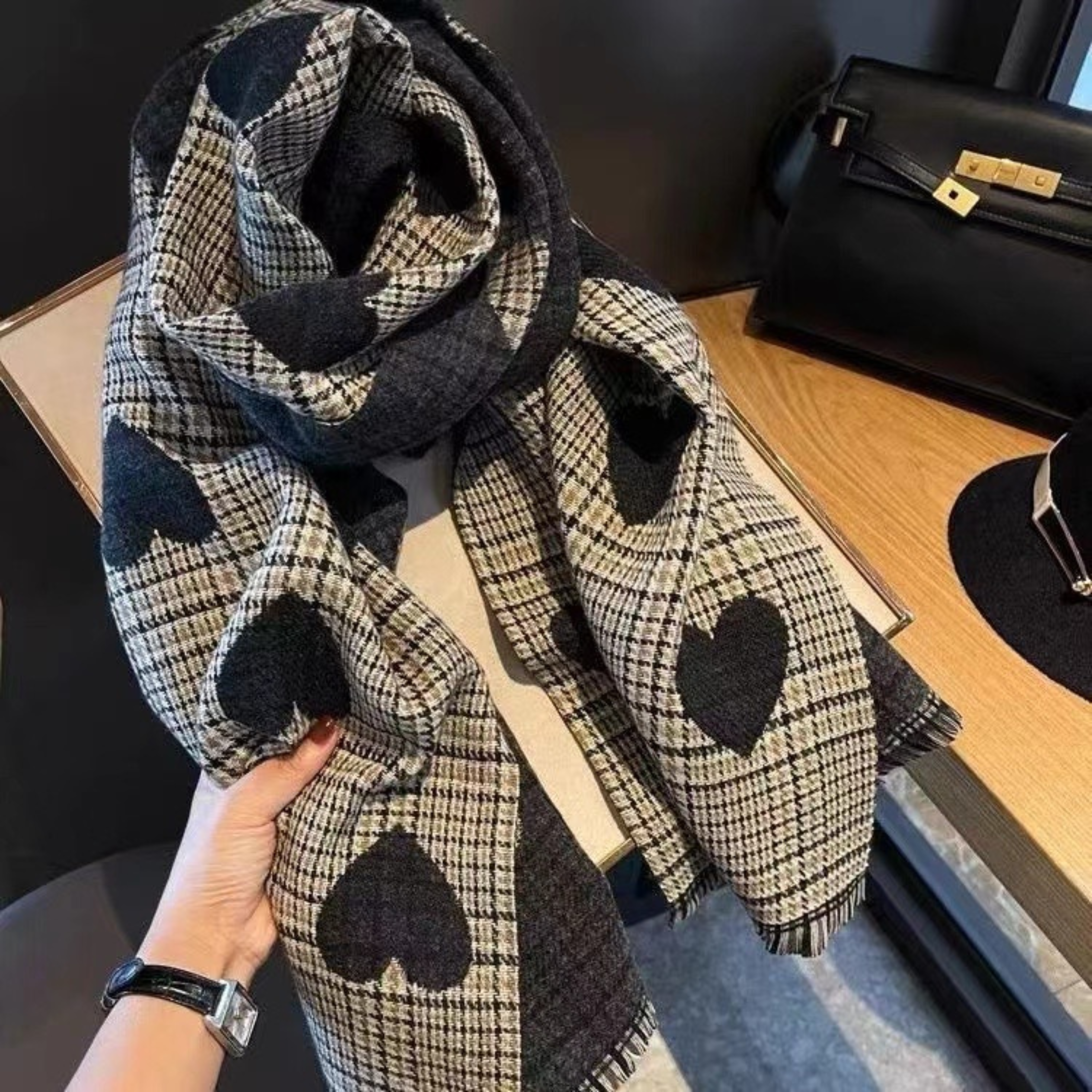 Women's Comfy Warm Plaid Double Side Tassel Scarf