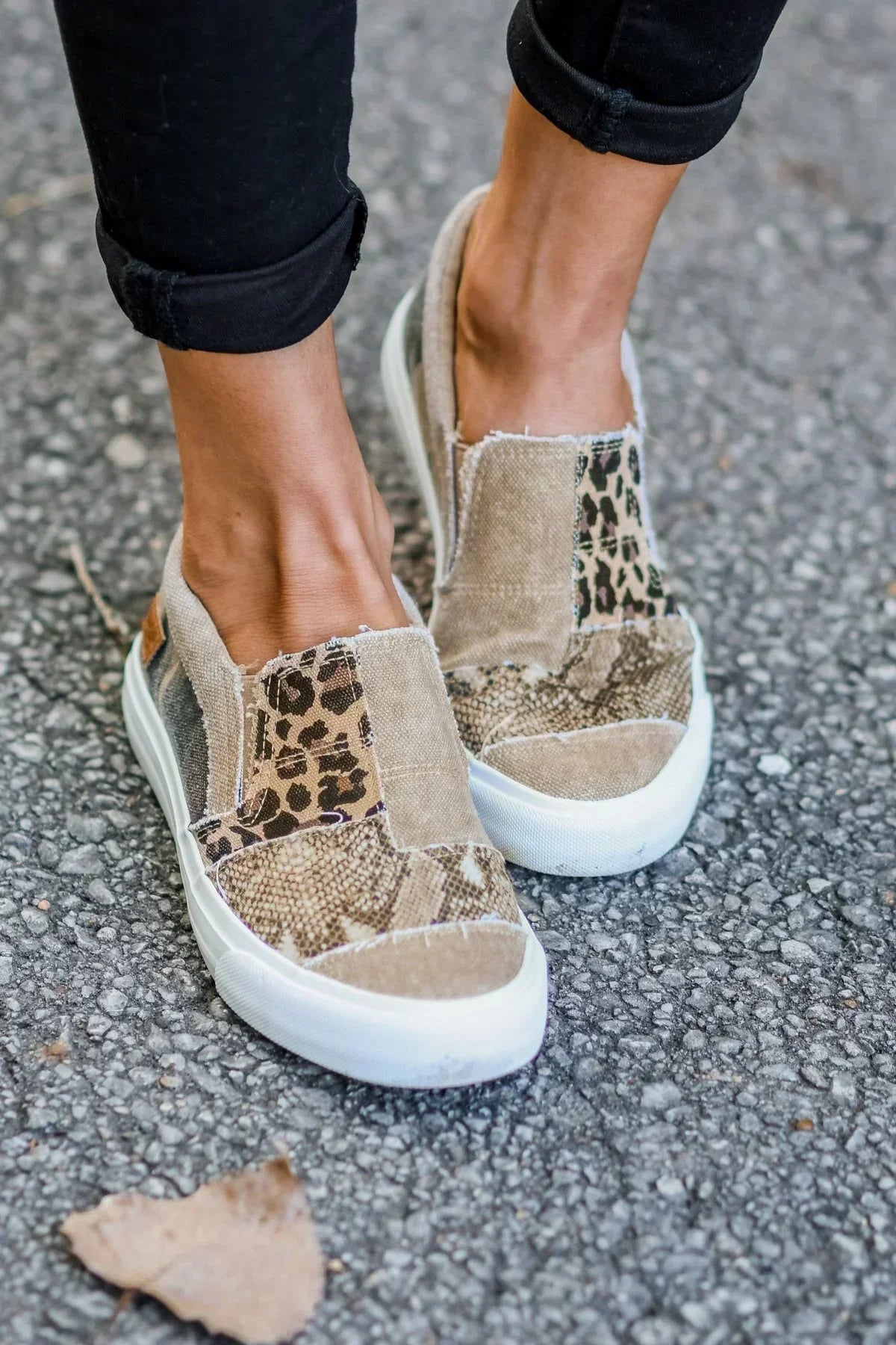 Women's Trendy Pain-Relieving Slip-Ons