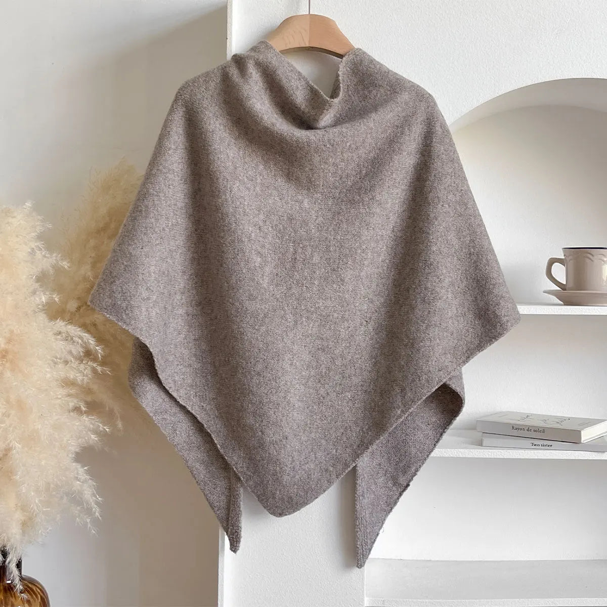 Women's Soft and Stylish Autumn Scarf