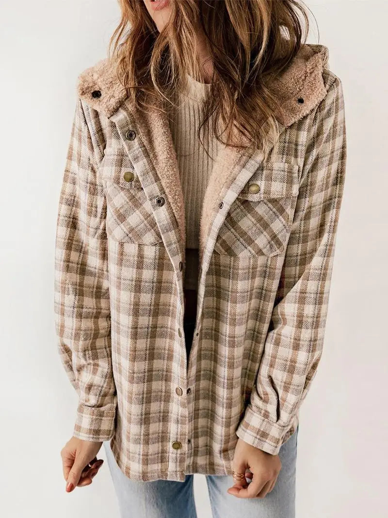 Women's Cozy Plaid Fleece-Lined Jacket
